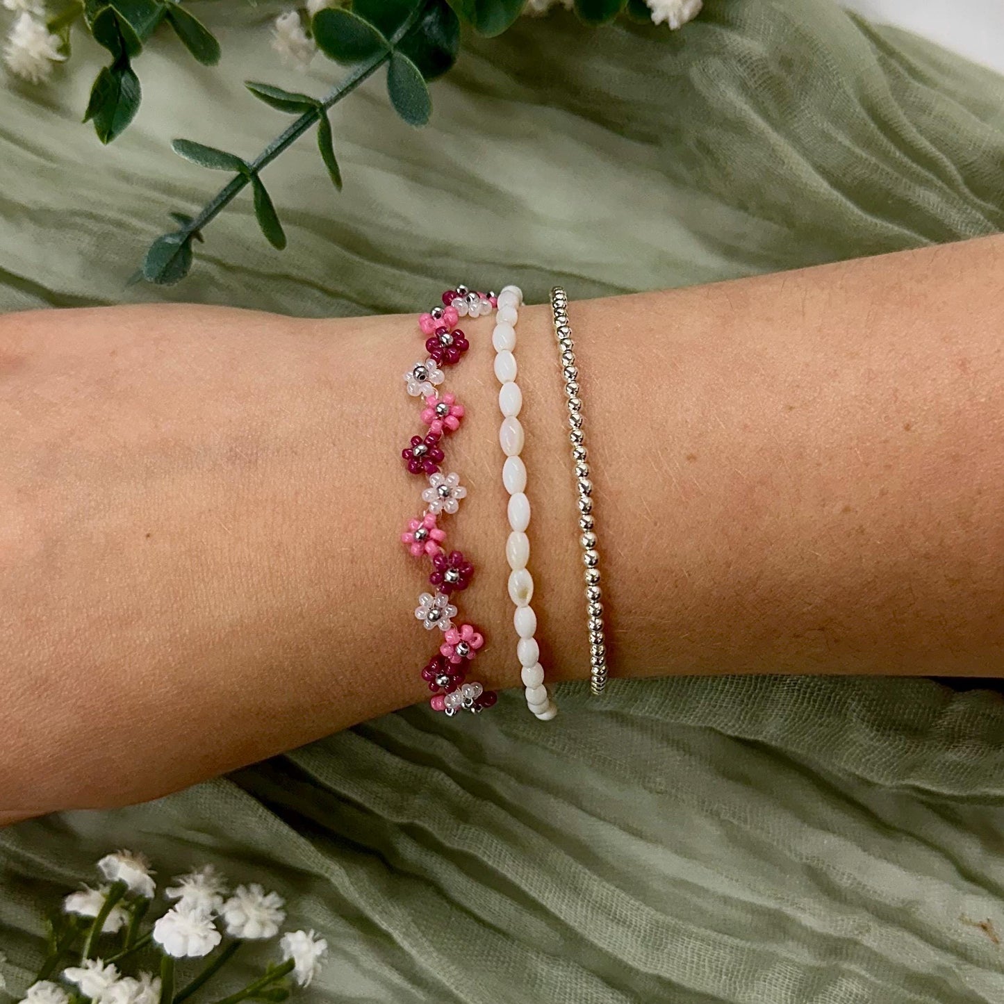 Beaded Flower Bracelet - Strawberry Sorbet
