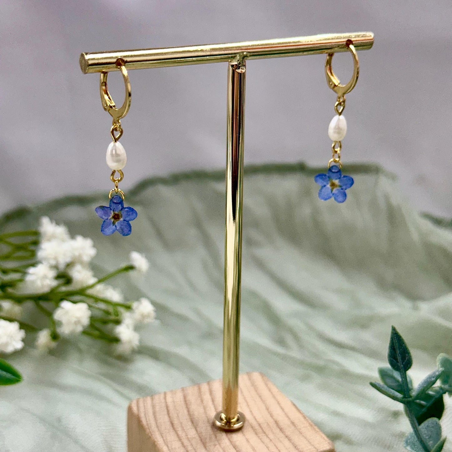 Forget Me Not Flower Dangle Earrings: Gold, Pearl, and Resin