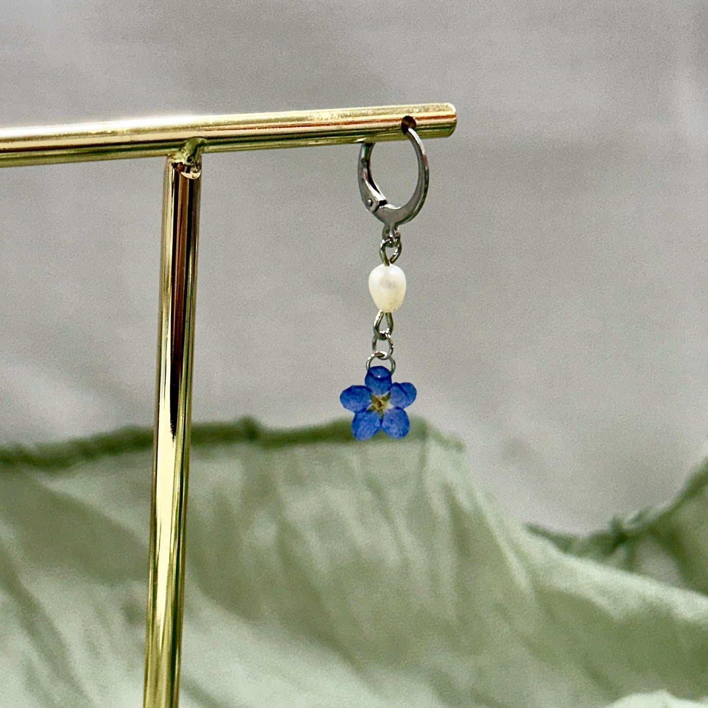 Forget Me Not Flower Dangle Earrings: Gold, Pearl, and Resin
