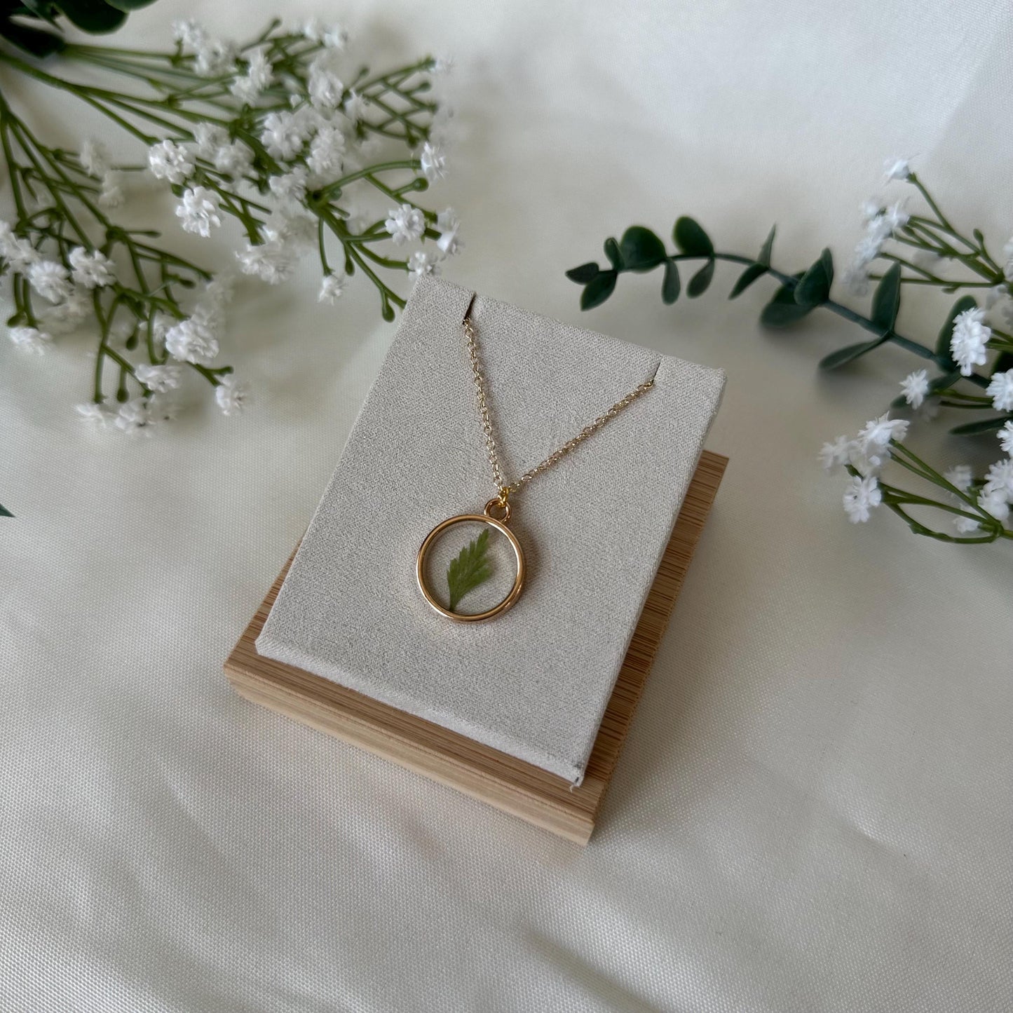 Large Circle Bezel Fern Handmade Necklace - Minimalist Jewelry - Gold Silver Necklace -   Pressed Flower Jewelry - Stackable Jewelry