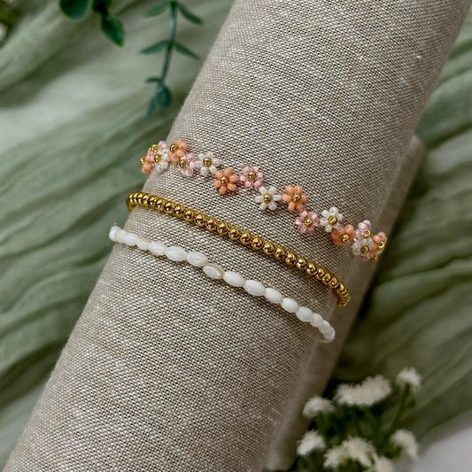 Beaded Flower Bracelet - Creamsicle