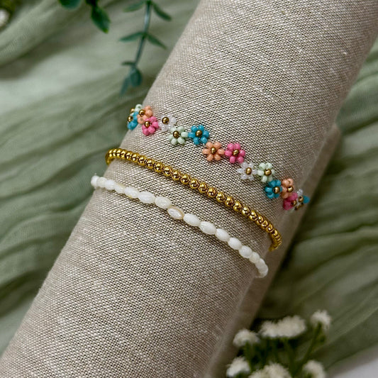 Beaded Flower Bracelet - Summer Skies
