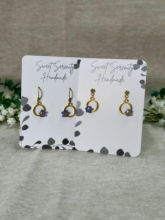 Forget Me Not Flower Hoop Earrings: Gold Resin Botanical Jewelry