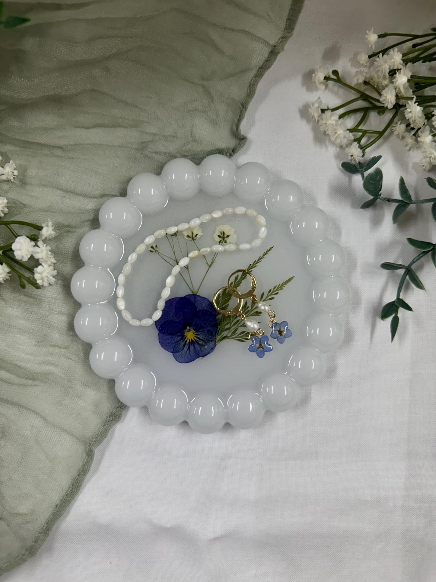 Pressed Pansy Flower Resin Coaster: Beaded Edge Jewelry Dish